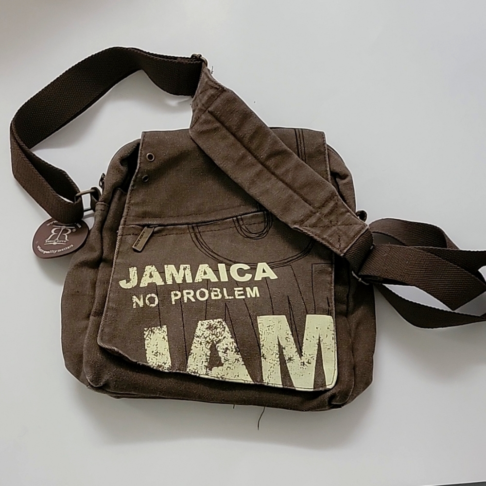 Sale. NEW! ROBIN RUTH MESSENGER BAG UNISEX BROWN